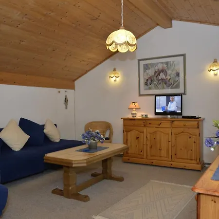 Enzian - Am Skihuegel Apartmán