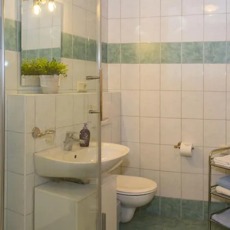 Enzian - Am Skihuegel Apartmán *